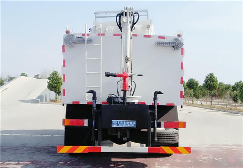 東風(fēng)天錦隧道清洗車