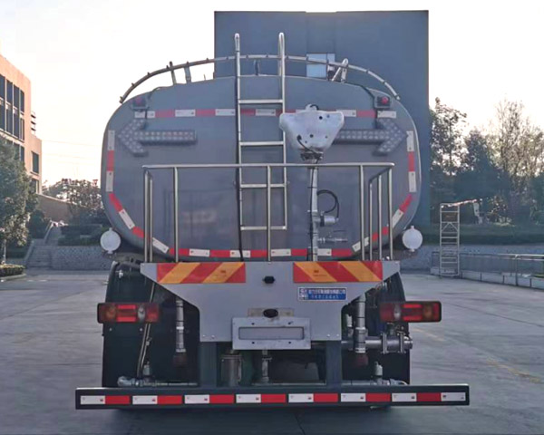 9方純電動清洗灑水車