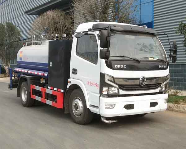 8方純電動灑水車