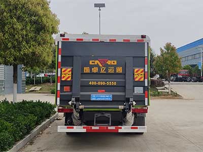 程力國(guó)六江淮密閉式桶裝垃圾車(chē)