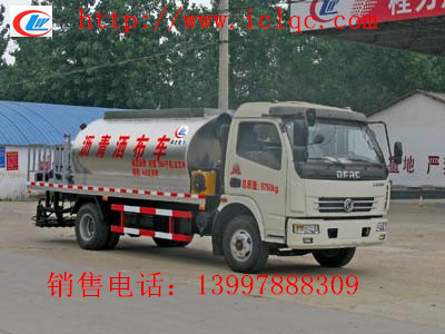 東風(fēng)多利卡瀝青灑布車