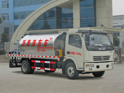 東風(fēng)多利卡(5方)瀝青灑布車